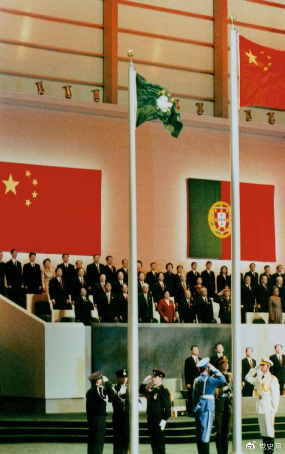 1999年12月20日，中国政府恢复行使对澳门的主权。